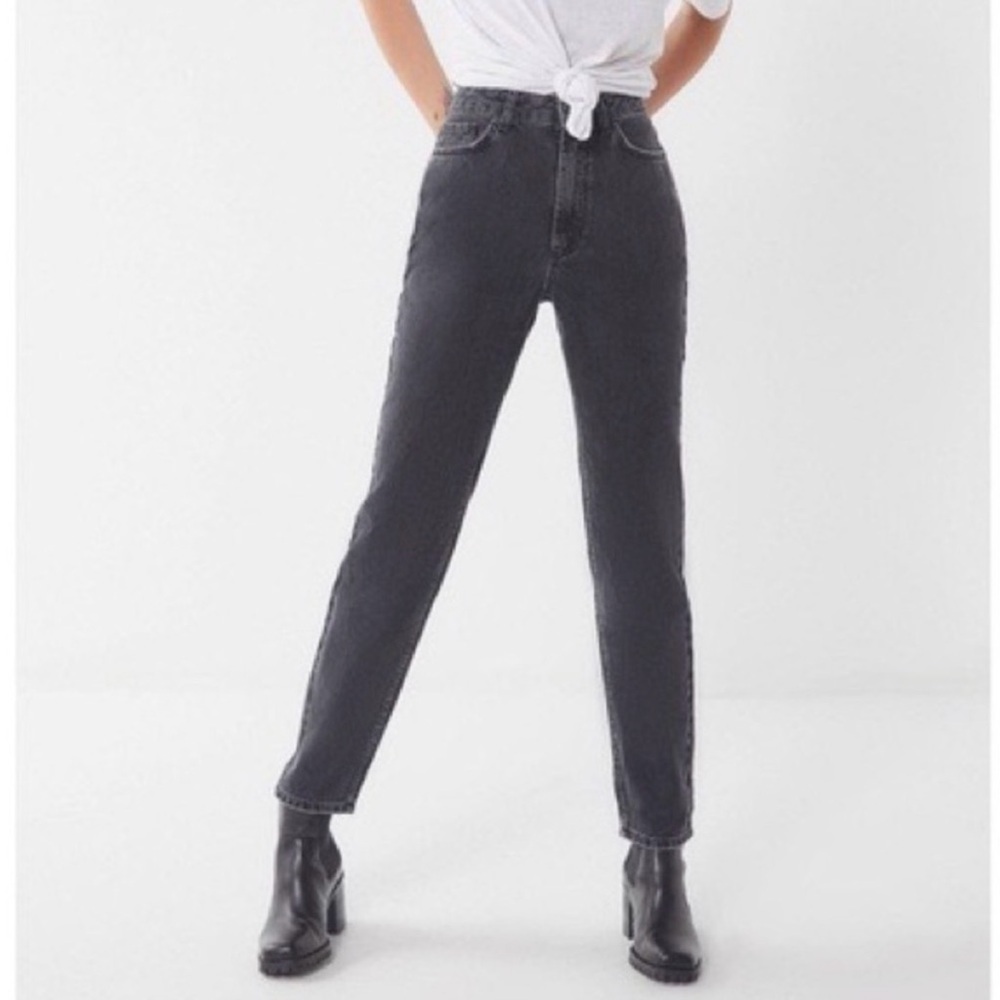 BDG High-Rise Mom Jeans in Washed Black